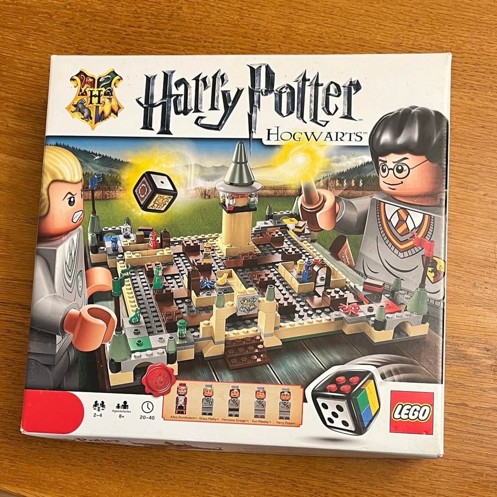 LEGO Harry Potter Hogwarts Adventure Game INCOMPLETE set